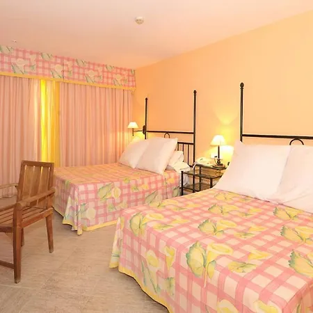 Hotel Salobrena Suites Hotel 3*