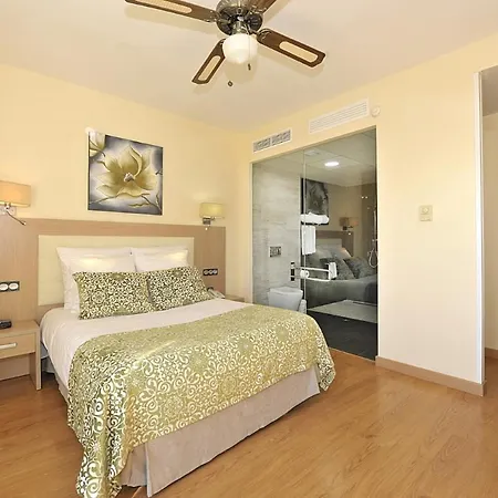 Hotel Salobrena Suites