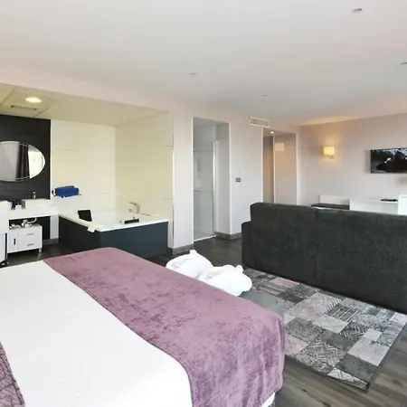 Hotel Salobrena Suites 3* Salobreña